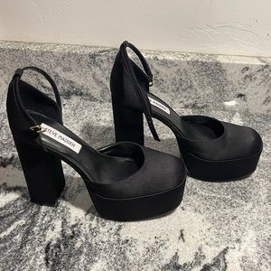 Steve Madden Platform Heels